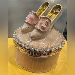 High Heel Shoes Trinket Holder w/Gold Box Gold Greco, Pink Enamel & Crystals NIB